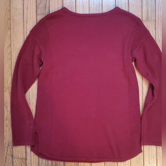 Red Sweater - Picture 5 of 9